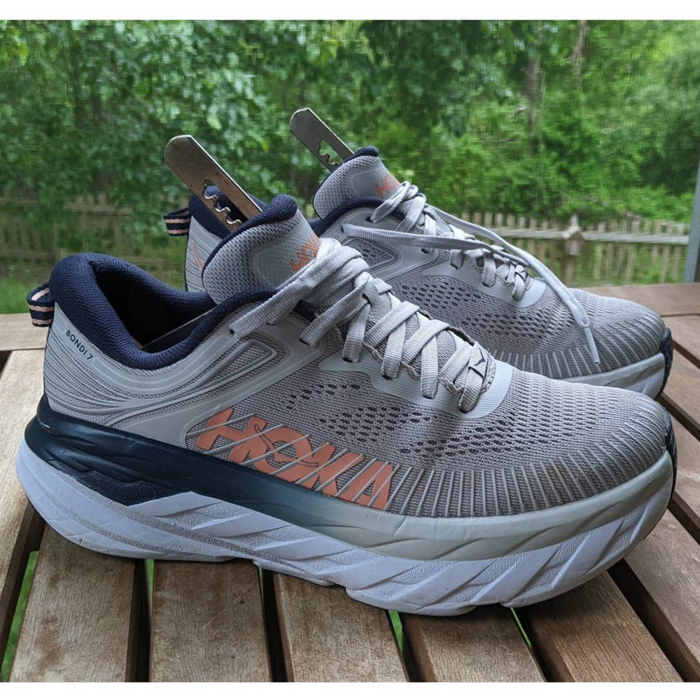 HOKA ONE ONE WOMEN'S BONDI 7 -(1110519-LRBI)-Running Shoes Size 7